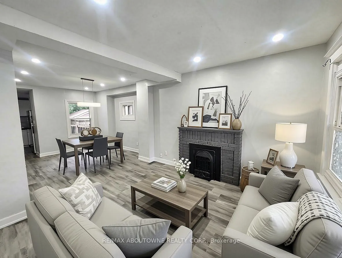 3 bed, $2,500 — Photo 2