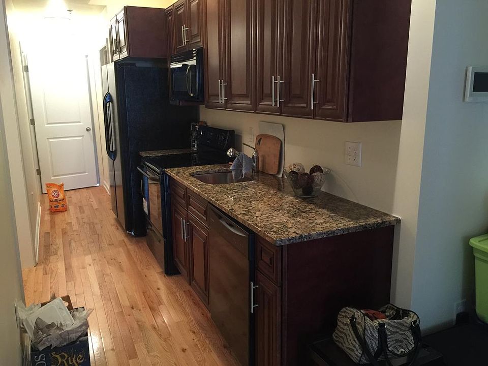 2nd image of 2131 N 18th St #2