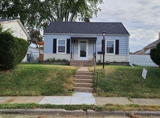 2139 Grove St, Davenport, IA 52804
