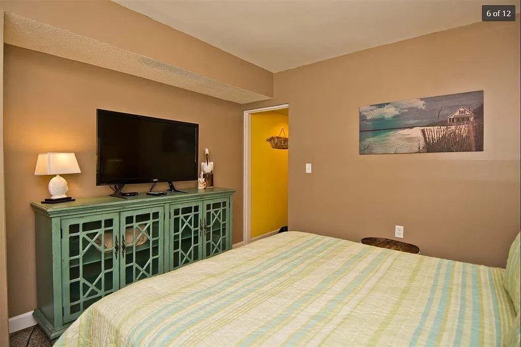1 bed, 500 sqft, $1,300 — Photo 4