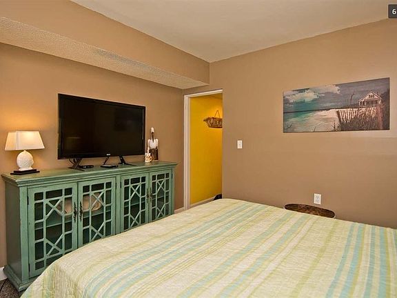 4th image of 201 Henderson Blvd APT 9