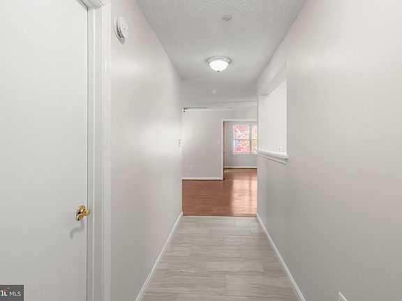 3rd image of 12903 Churchill Ridge Cir APT 3