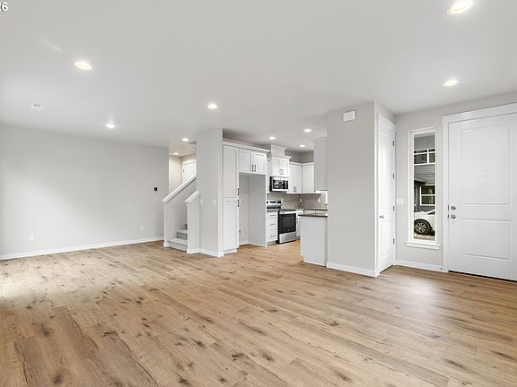 5th image of 8605 NE 136th Ave #135