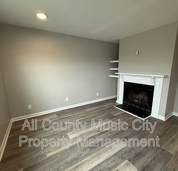 3104 Brickdale Ln #B — Photo 1