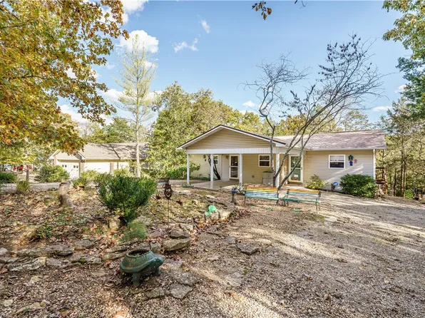 90 Table Rock Dr, Eureka Springs, AR 72631