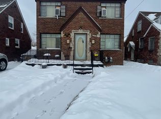 5765 Devonshire Rd, Detroit, MI 48224