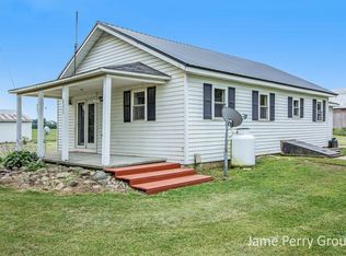 1069 W Hillis Rd, Stanton, MI 48888