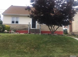 46 Doris Ave, Franklin Square, NY 11010