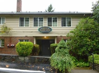 8420 SW Canyon Ln APT 7, Portland, OR 97225