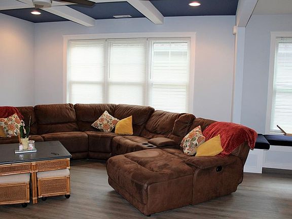 4th image of 34962 Preserve Ln