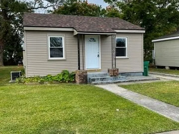 518 Marion Ave, Harvey, LA 70058