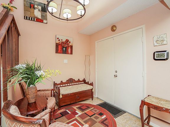 4th image of 2949 Meadowgrass Ln #11/112