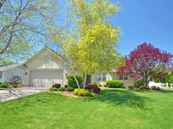 614 Wingate St, Green Bay, WI 54311