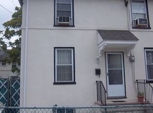 30 Kerlyn Ct, Elizabeth, NJ 07202