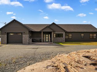 5121 Clam Harbour Rd, Lake Charlotte, NS B0J1Y0