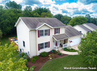 6770 Glen Hollow Dr SE, Caledonia, MI 49316
