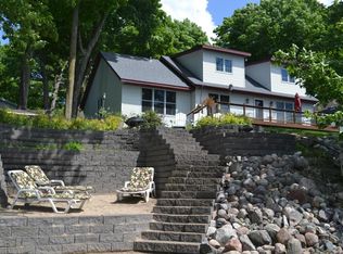 1354 E Shore Dr, Detroit Lakes, MN 56501