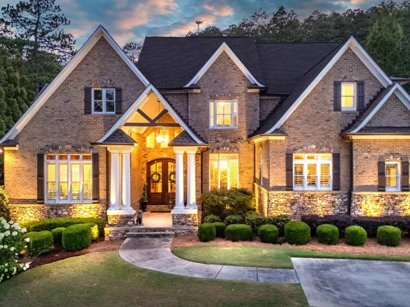 2035 Springhill Ct, Birmingham, AL 35242
