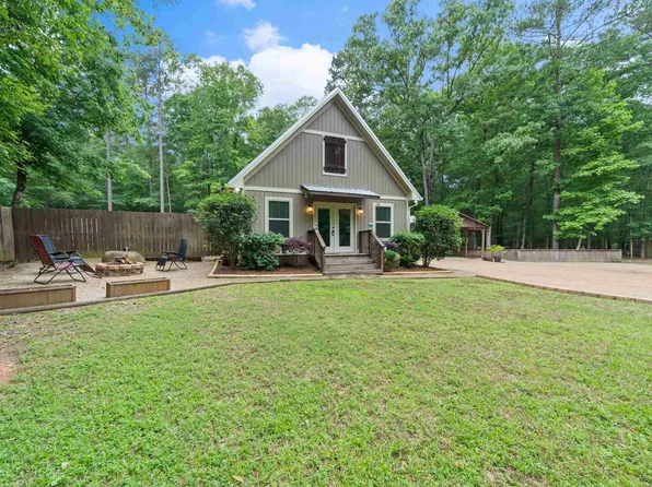 126 Forte Dr NW, Milledgeville, GA 31061