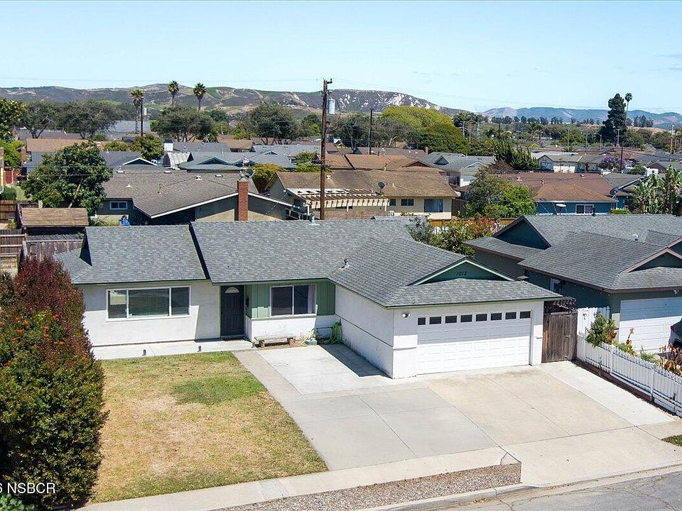 1st image of 1012 N Lupine St