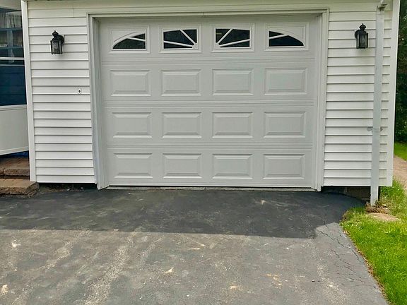 2nd image of 24 College Dr