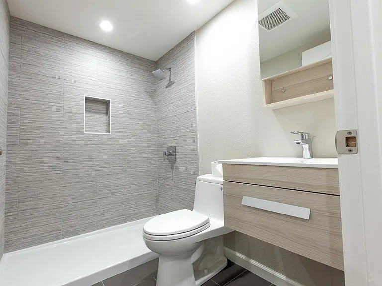 645 Palmetto Ave #A — Photo 5