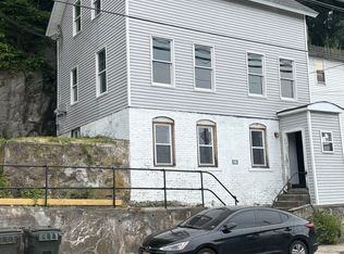 52 N Main St, Norwich, CT 06360