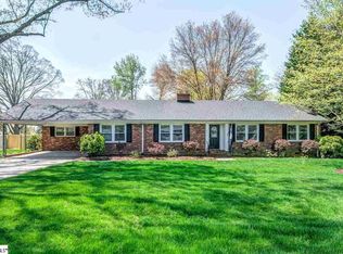 802 Brushy Creek Rd, Taylors, SC 29687