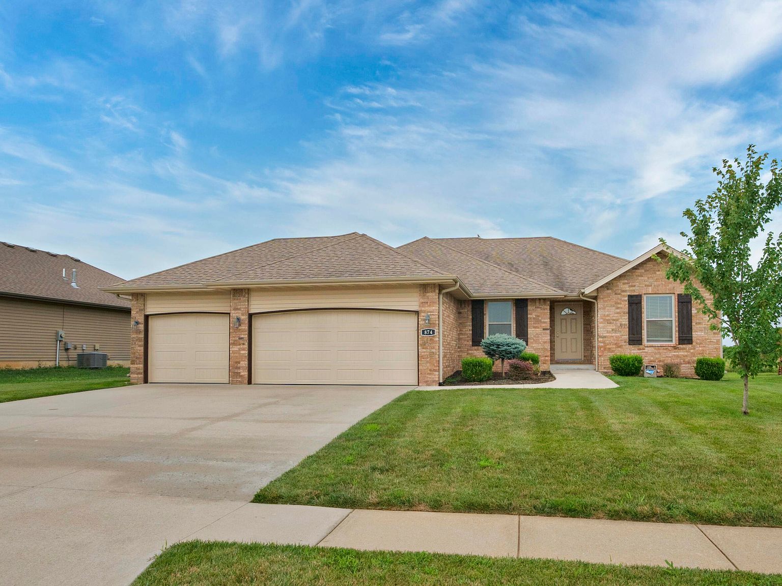 874 Capitol Hill Drive, Rogersville, MO 65742 | Zillow