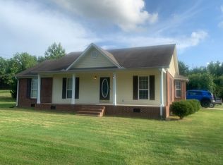 1936 Shoal Creek Rd, Arab, AL 35016