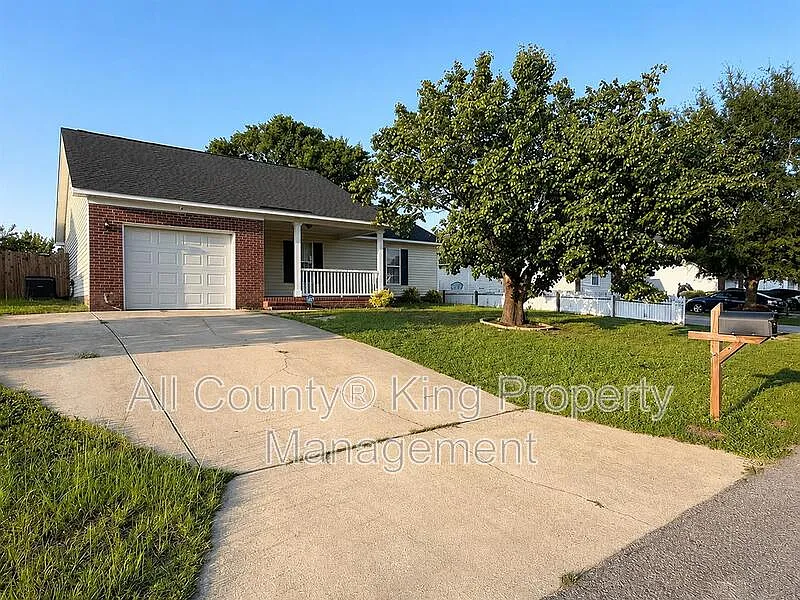 3832 Softwind Ln