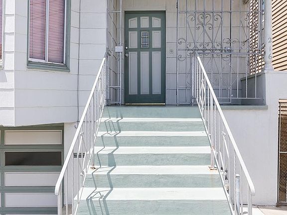 2nd image of 216 London St