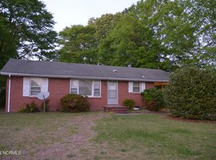 6576 School St, Bailey, NC 27807