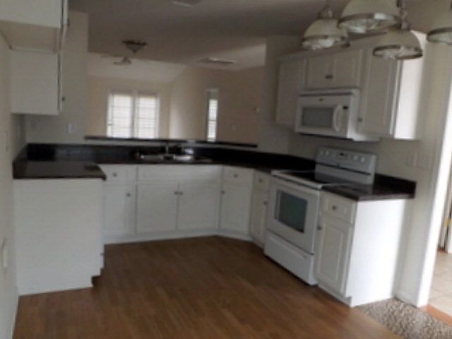 1st image of 110 Shamrock Dr