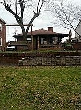 1st image of 1114 Kanawha Ave