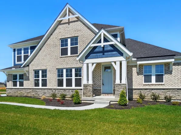 7516 Donegal Dr, Miami Township, OH 45233