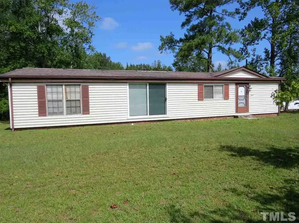 5961 Olivia Rd, Sanford, NC 27332