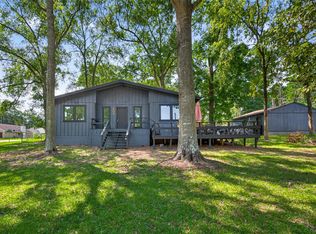 903 Commanche Rd, Montgomery, TX 77316