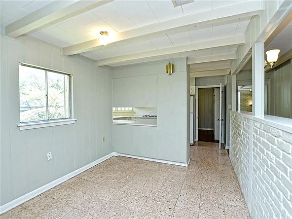 5th image of 5911 Fairlane Dr