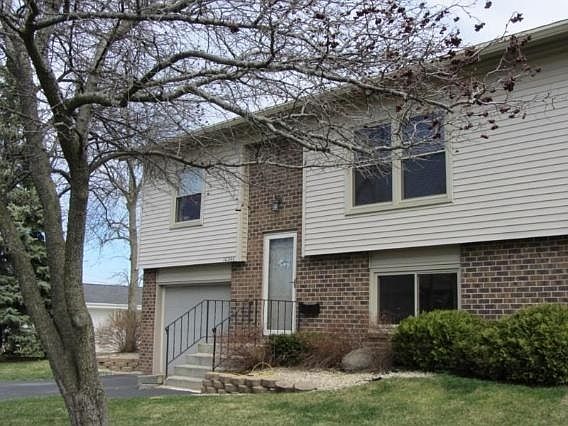 1st image of 10344 W Parkwood Dr