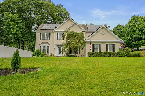 11 Windrose Dr Photo 1