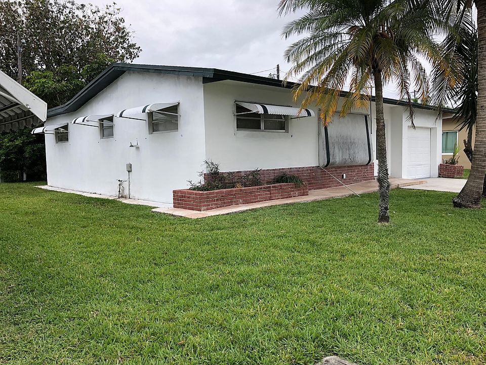 1st image of 2283 NW 81st Ter