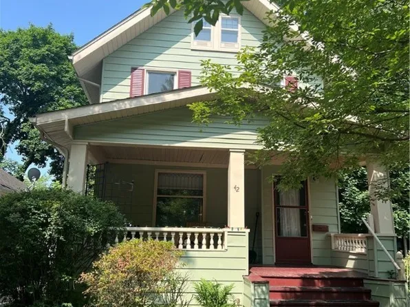 42 Metlin Ave, Akron, OH 44302