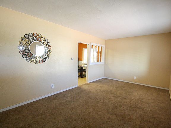 5th image of 2726 Idalia Ave