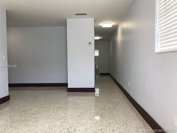 5th image of 2787 NW 11th St