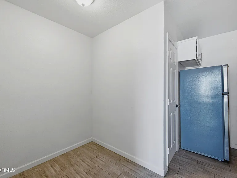 907 N 22nd Pl #3 — Photo 10