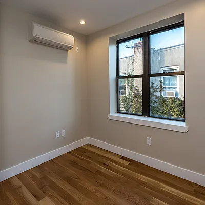 Rented by Nooklyn NYC LLC | media 70