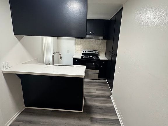 4th image of 6636 E Crescent St #10