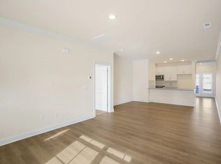 649 Andrade Dr, Fuquay Varina, NC 27526