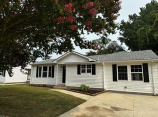 566 River Creek Rd, Chesapeake, VA 23320